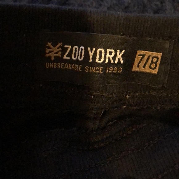 Zoo York pants - Picture 3 of 4
